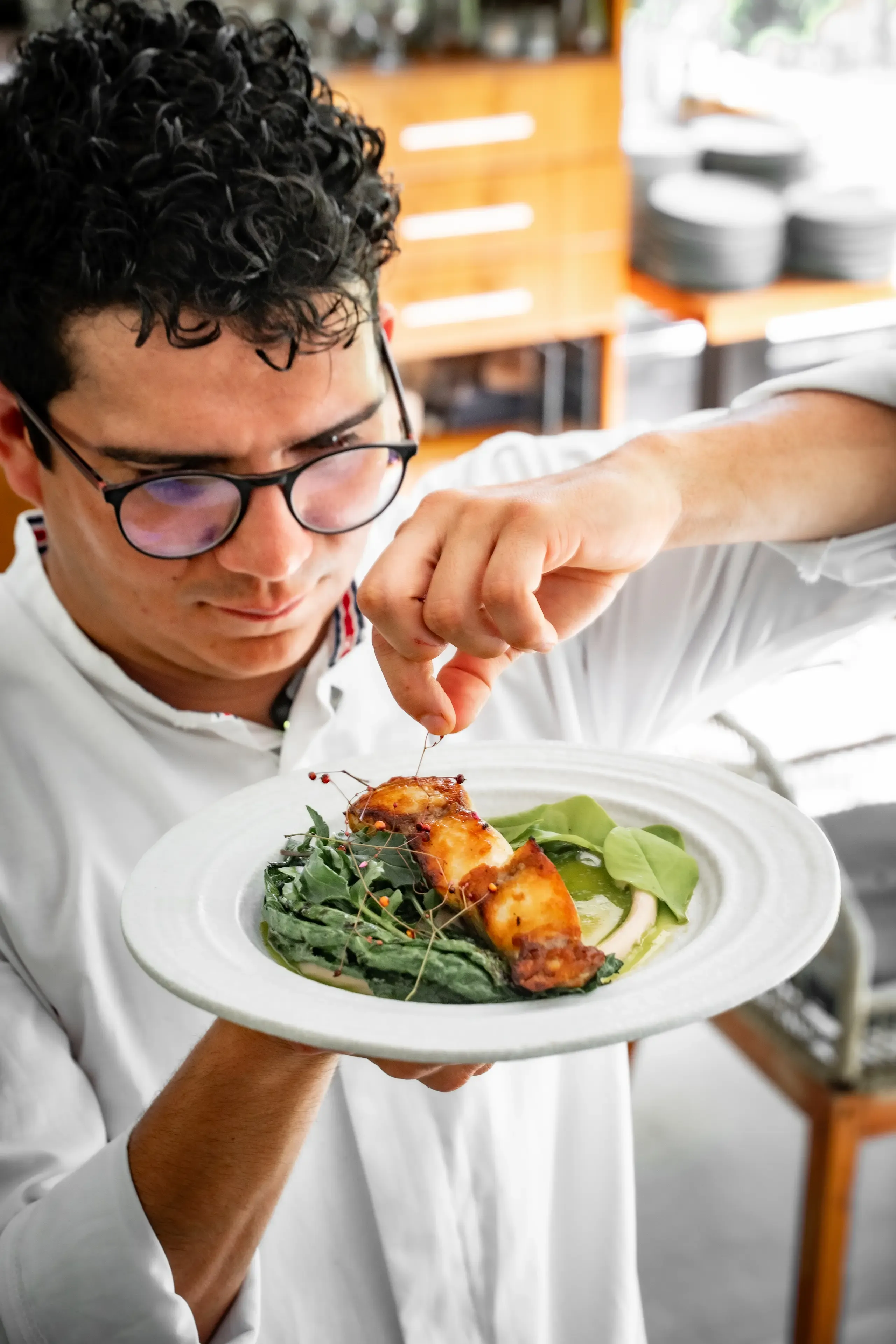 Retrato del chef Marlon Acuña
